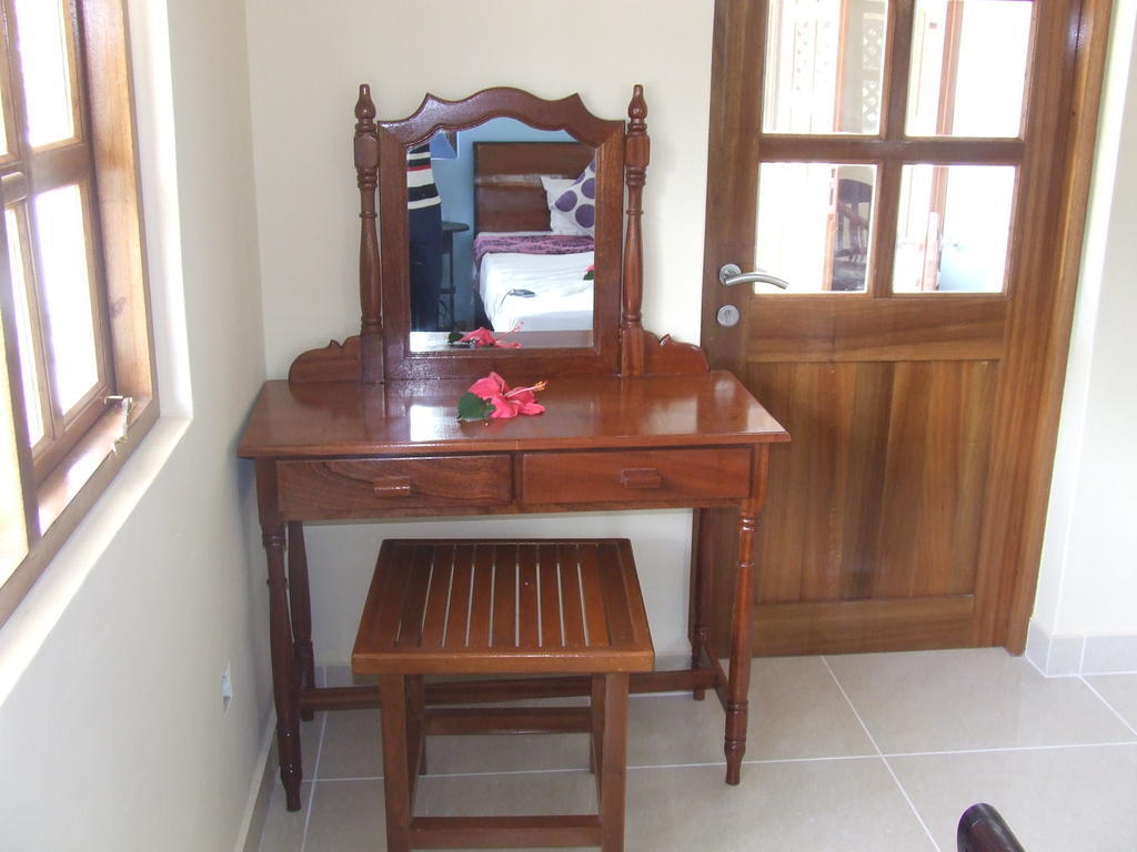 Le Relax Self Catering Apartment Ла-Діг Номер фото