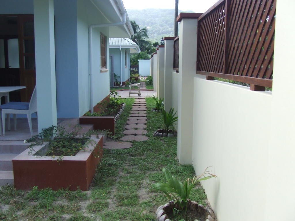 Le Relax Self Catering Apartment Ла-Діг Екстер'єр фото