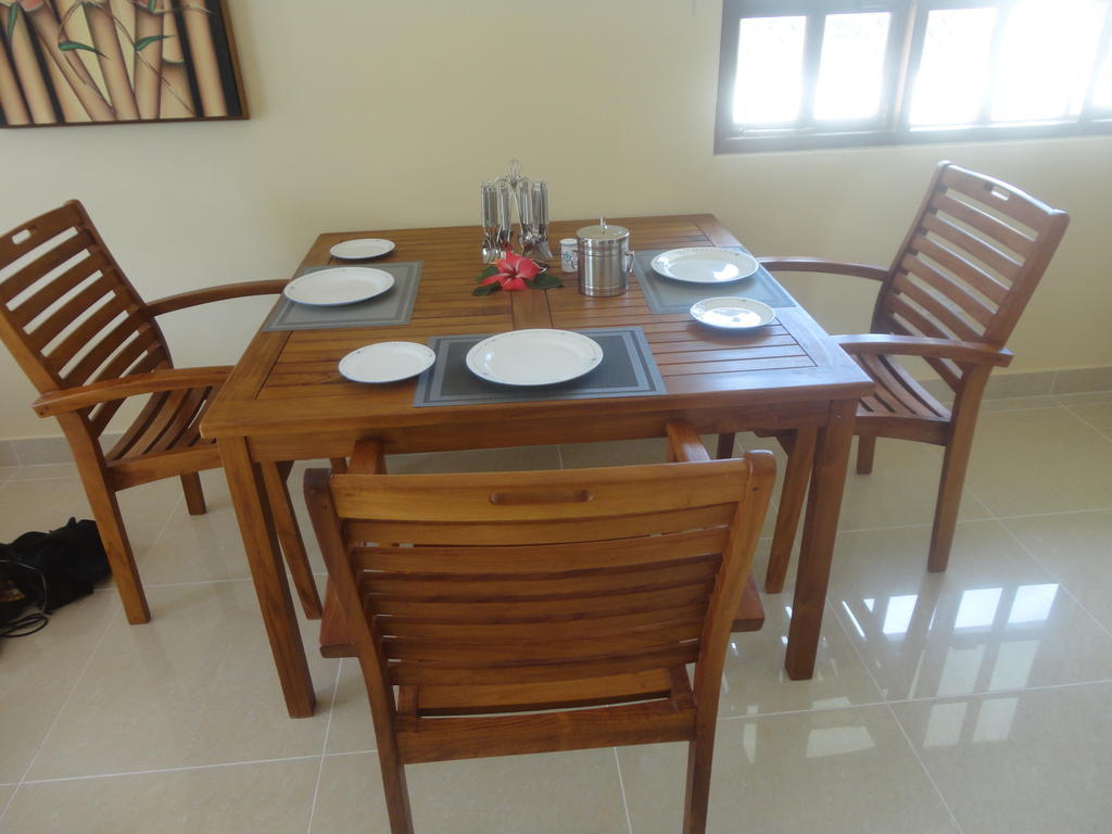 Le Relax Self Catering Apartment Ла-Діг Екстер'єр фото