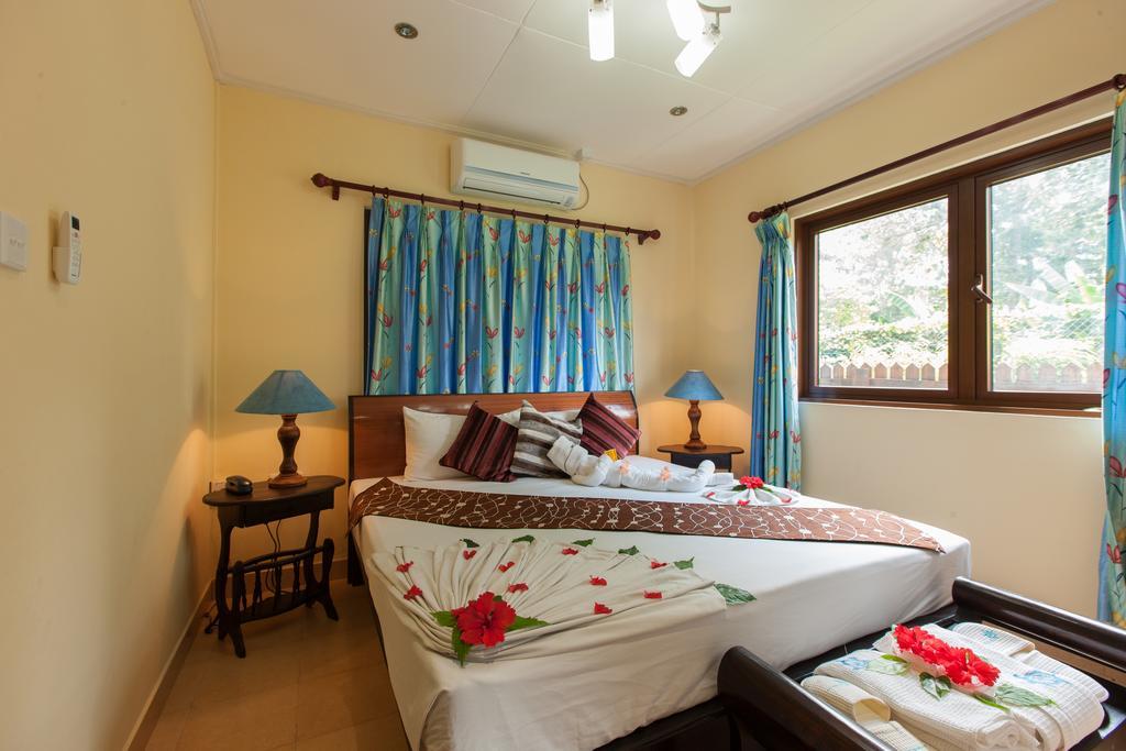 Le Relax Self Catering Apartment Ла-Діг Екстер'єр фото