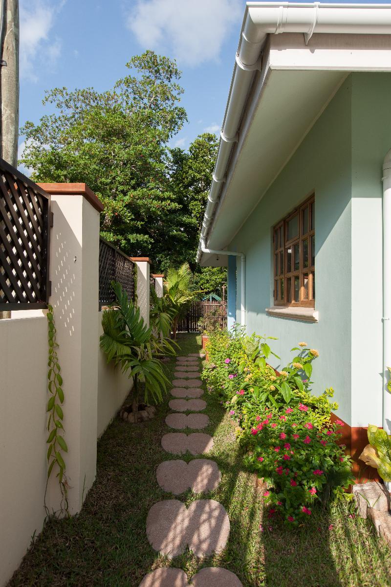Le Relax Self Catering Apartment Ла-Діг Екстер'єр фото