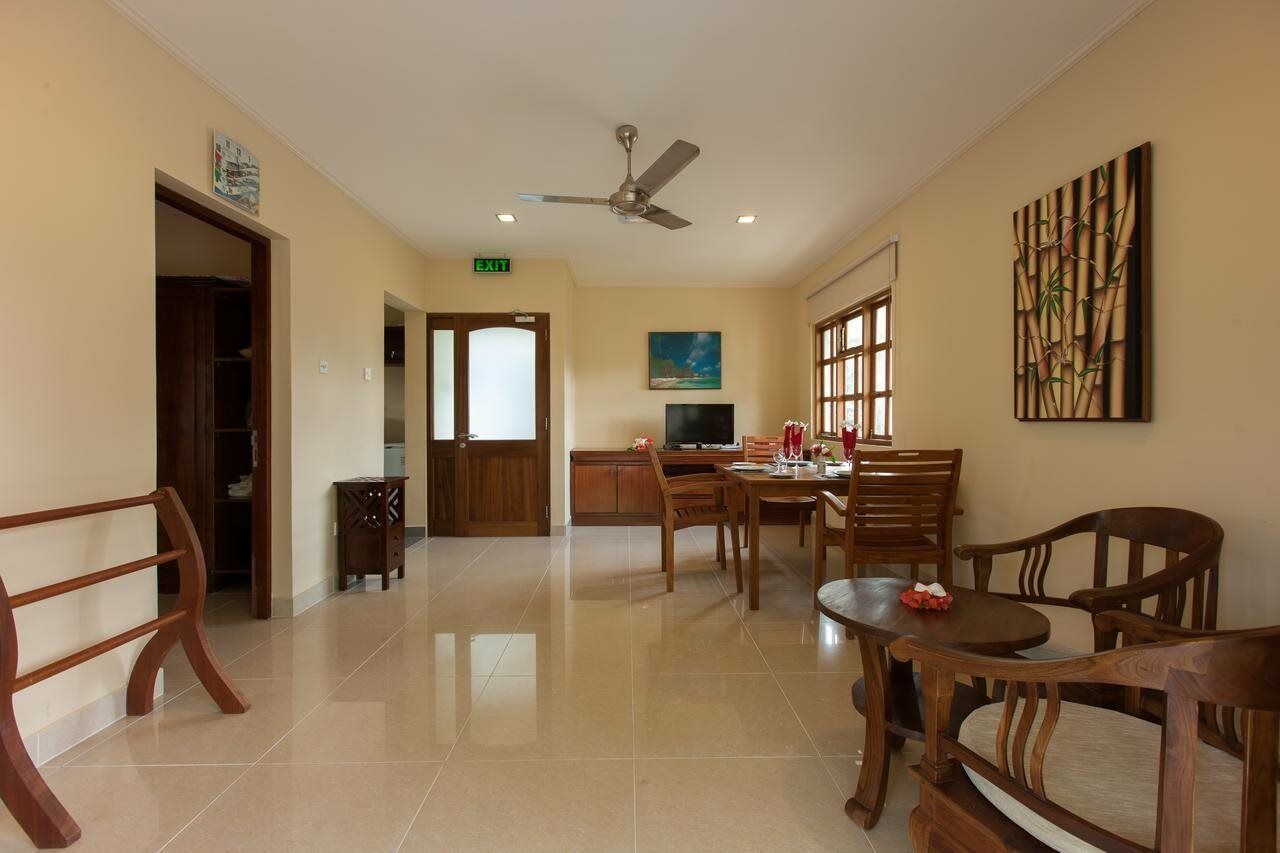 Le Relax Self Catering Apartment Ла-Діг Екстер'єр фото