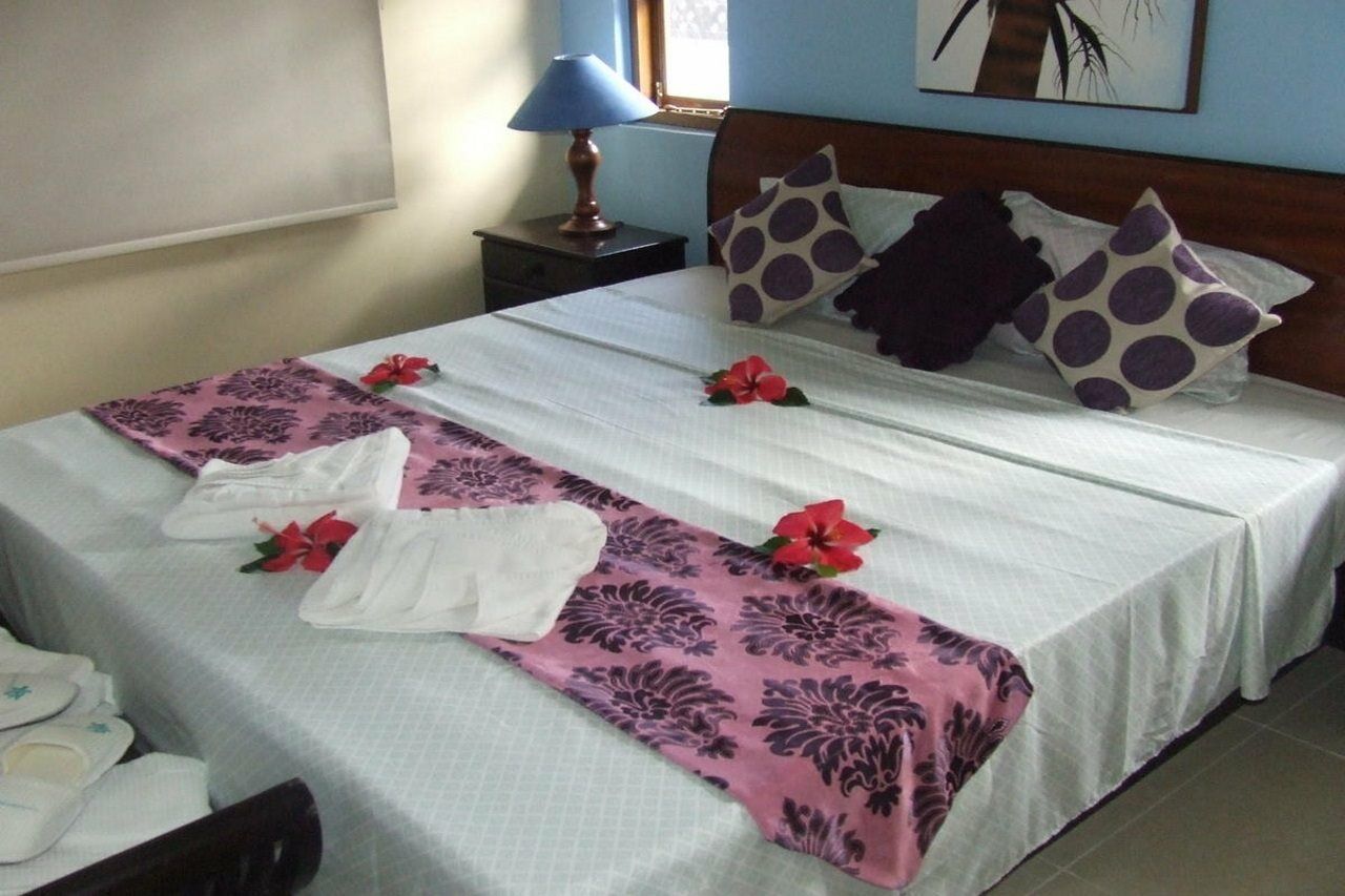 Le Relax Self Catering Apartment Ла-Діг Екстер'єр фото